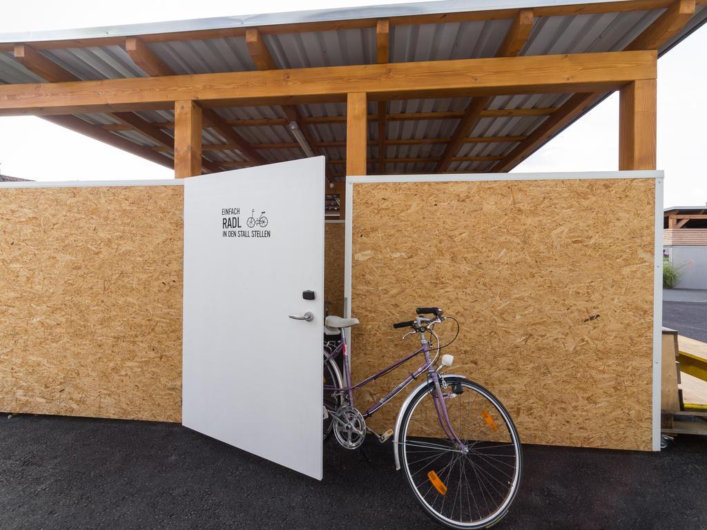 Smart Motel Filton Bagian luar foto