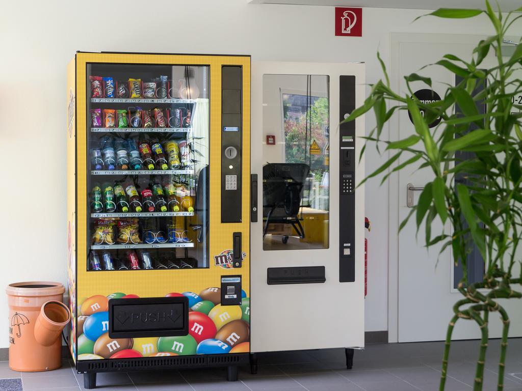 Smart Motel Filton Bagian luar foto