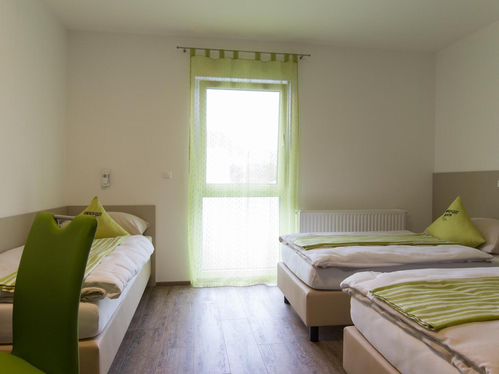 Smart Motel Filton Bagian luar foto