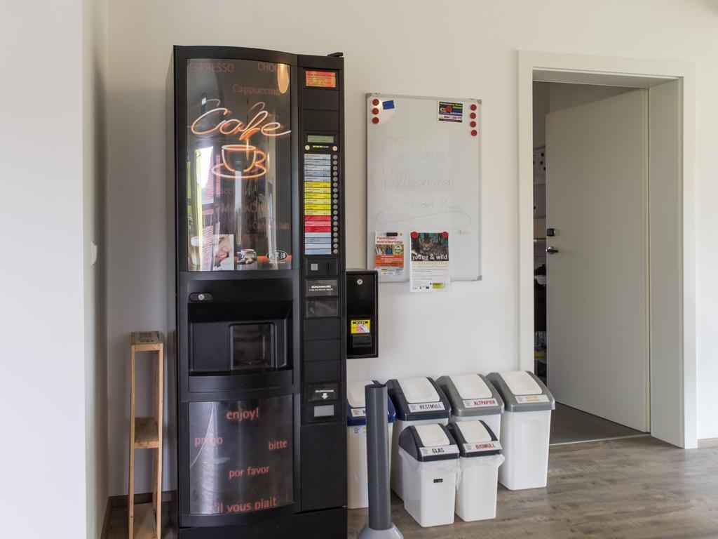 Smart Motel Filton Bagian luar foto